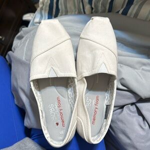 Bobs from Sketchers. White